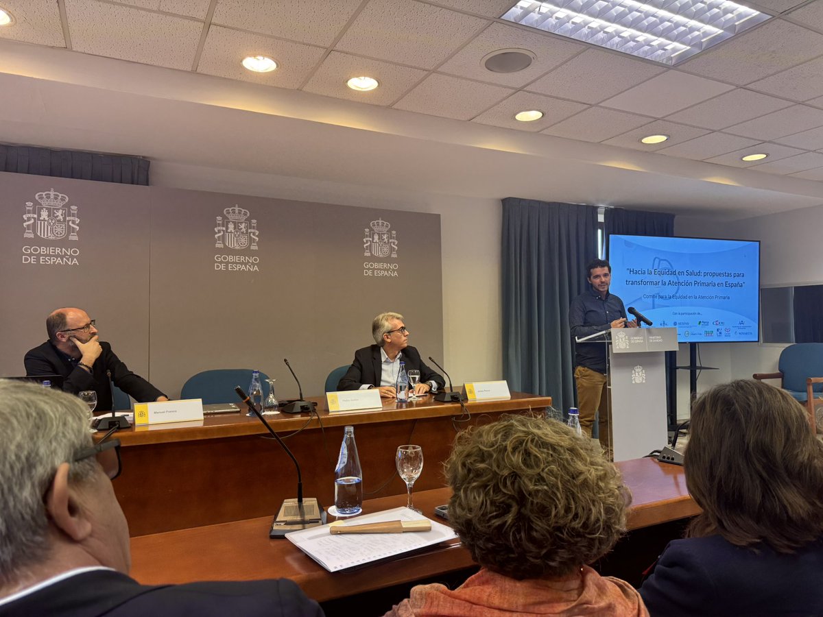 Alejandro López (@alexglopezperez) on Twitter photo En el <a href="/sanidadgob/">Ministerio de Sanidad</a> presentando el informe en el que he participado en el Comité como experto en #serviciossociales “Hacia la Equidad en Salud”. Gracias a <a href="/be_bartlet/">beBartlet</a> y <a href="/NovartisSpain/">Novartis España</a> por el resultado, pero también por el proceso. En el <a href="/sanidadgob/">Ministerio de Sanidad</a> presentando el informe en el que he participado en el Comité como experto en #serviciossociales “Hacia la Equidad en Salud”. Gracias a <a href="/be_bartlet/">beBartlet</a> y <a href="/NovartisSpain/">Novartis España</a> por el resultado, pero también por el proceso.