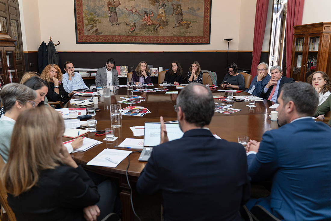 Observatorio Nebrija del Español tweet media