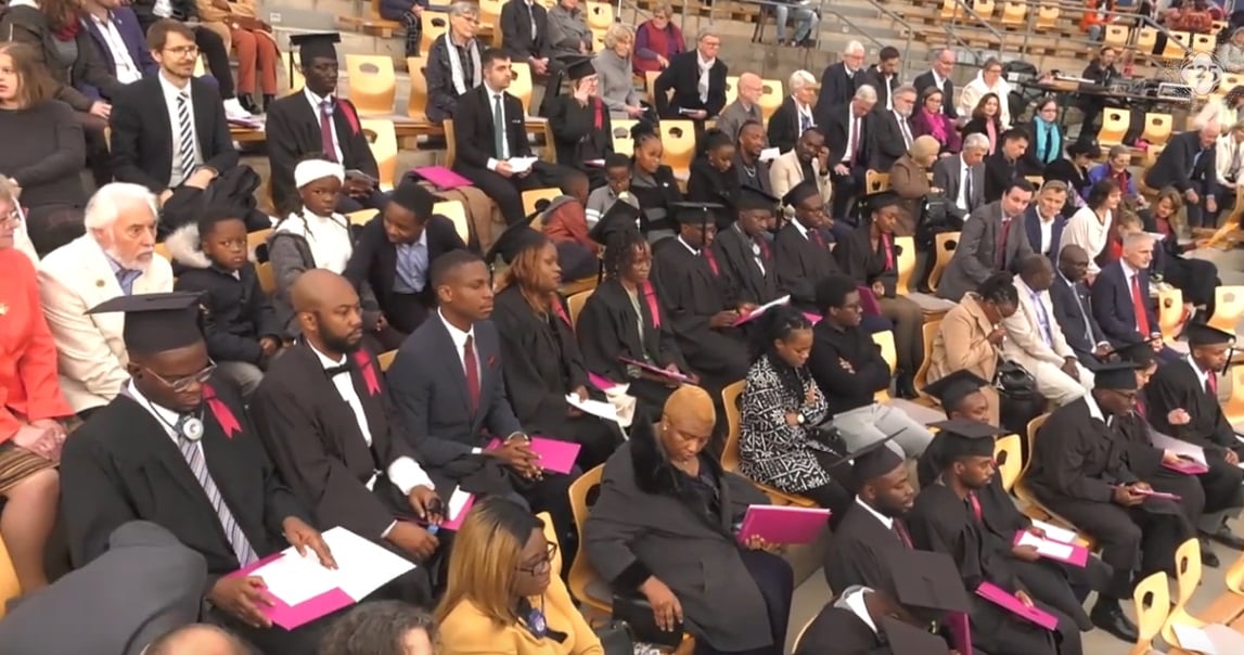 apd.info tweet media