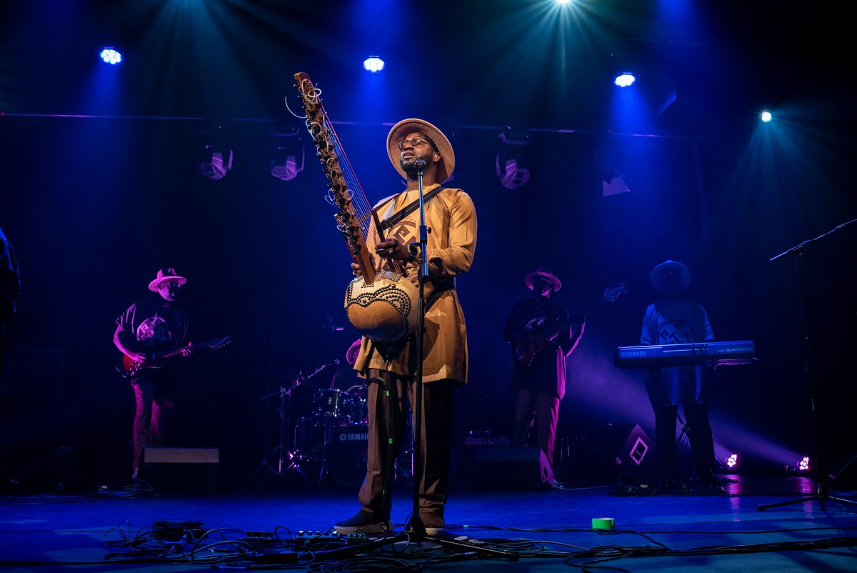 Full time #students can book for many of our upcoming concerts for just £5.50 - including jazz legends Yellowjackets, Moroccan rockers Meteor Airlines, kora virtuoso Seckou Keita and an evening of flute music with Eva Oertle and Vesselin Stanev.

tinyurl.com/mr3zze7j