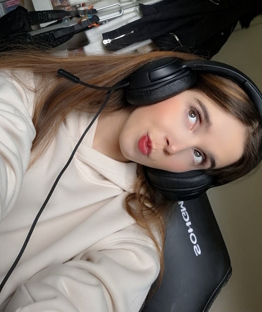 ❣️Christi⸆⸉⋆⁺₊❅⋆⁺₊❄️𓆩♡𓆪 tweet media