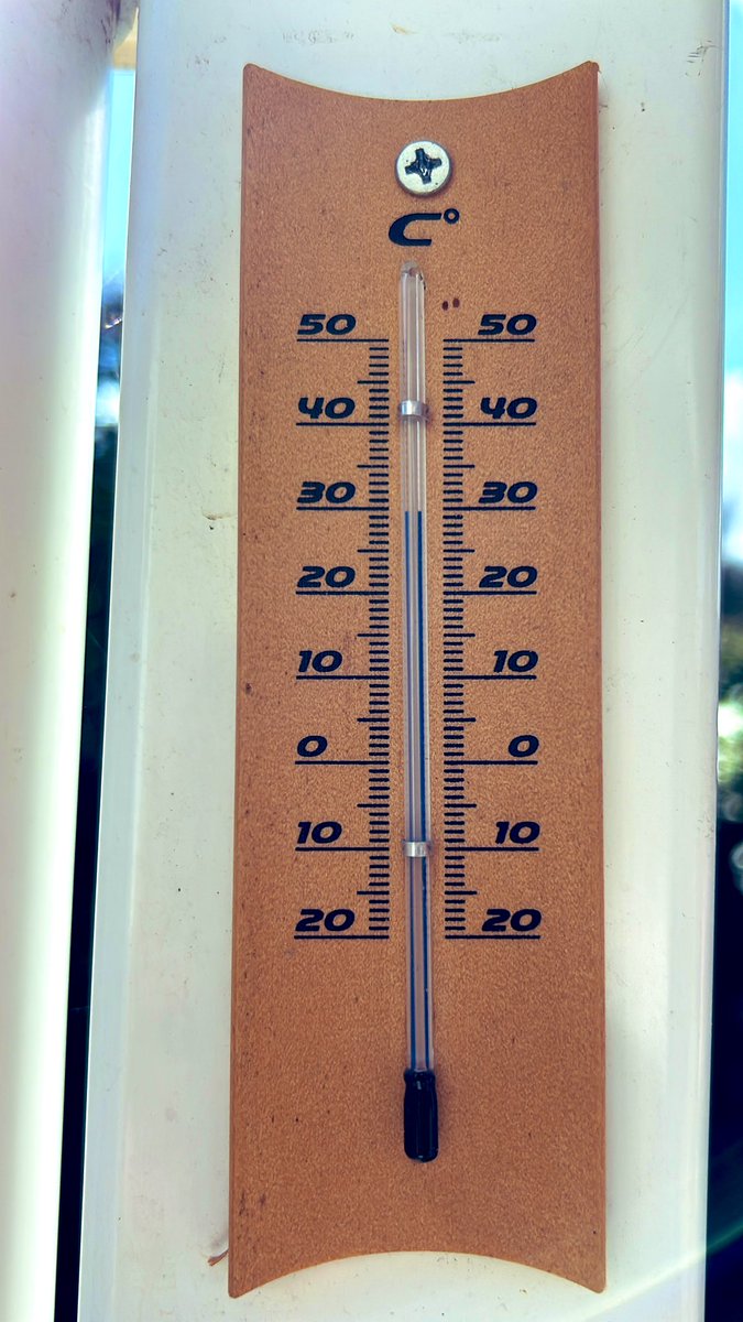 davonrails's tweet image. Un 22 octobre 🥵☀️