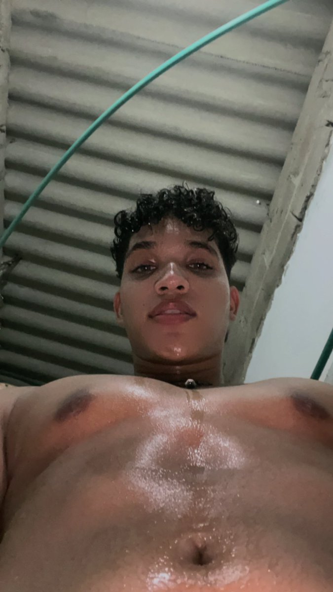 David tweet media