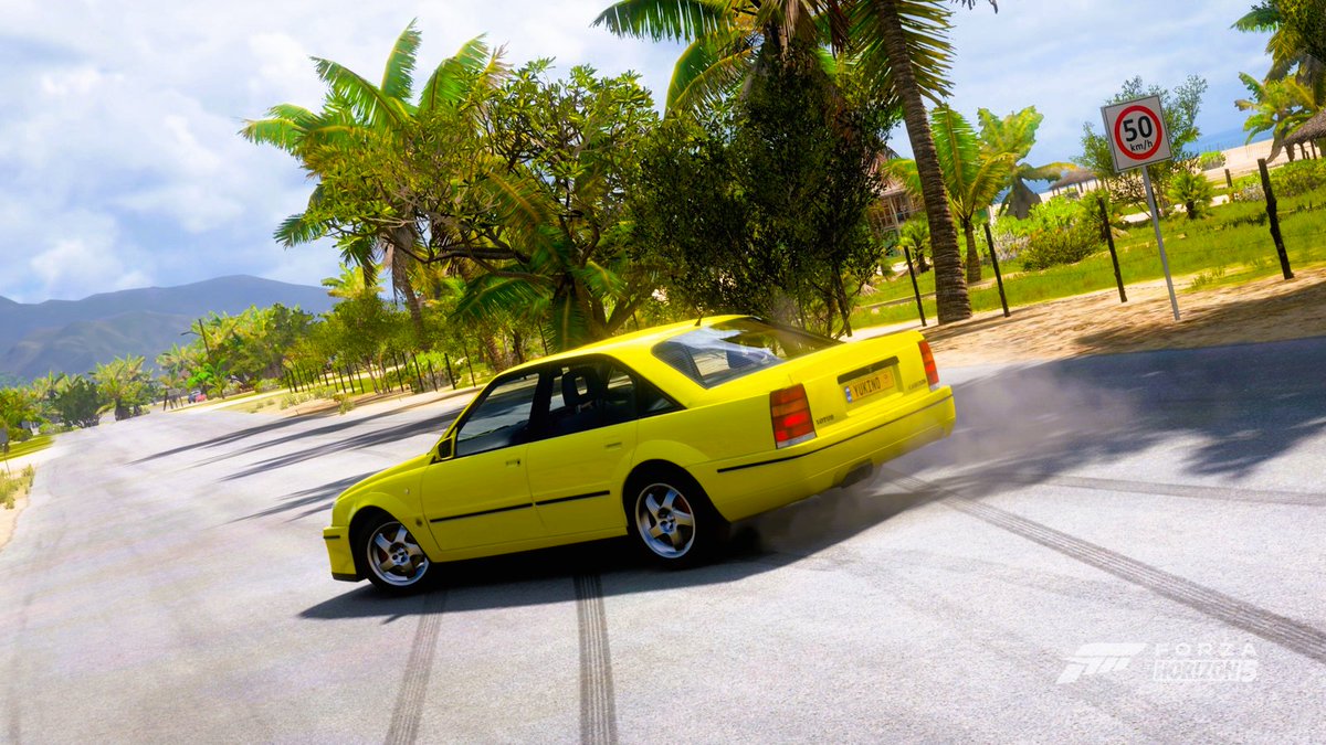 Ookura_YukinoV's tweet photo. 1990 Lotus Carlton
#ForzaHorizon5 #Lotus #Type104 https://t.co/Uae5gnfqe2
