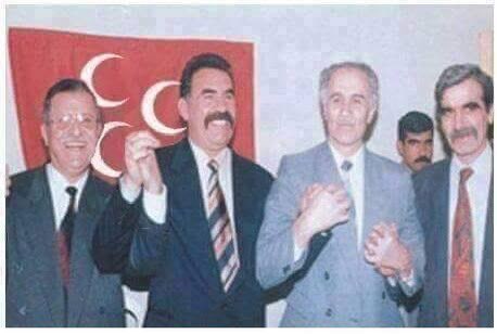 Türkiye’de, dinle siyasetin bağını kurma bakımından öne çıkan (veya çıkarılan) herkes dünya sistemi tarafından salınan bütün talimatları harfiyen yerine getirdi.

-İsmet Özel