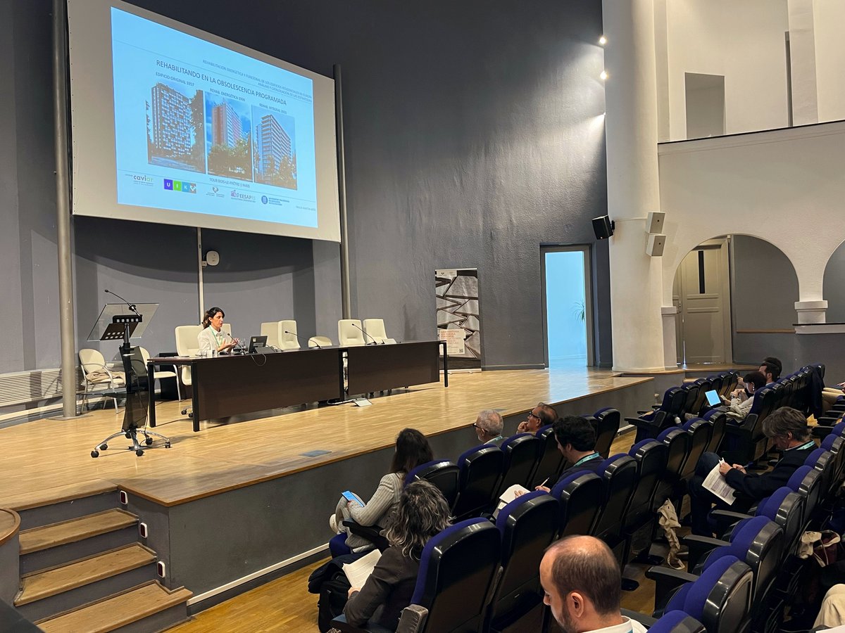 eesap's tweet photo. Durante la mañana de #EESAP15, se han llevado a cabo ponencias muy interesantes dentro de la escala edificatoria.

¡Gracias a todas las personas participantes por hacer de este evento una experiencia enriquecedora!

#energyefficiency #sustainability #architecture #urbanism https://t.co/glkyZkUcKx