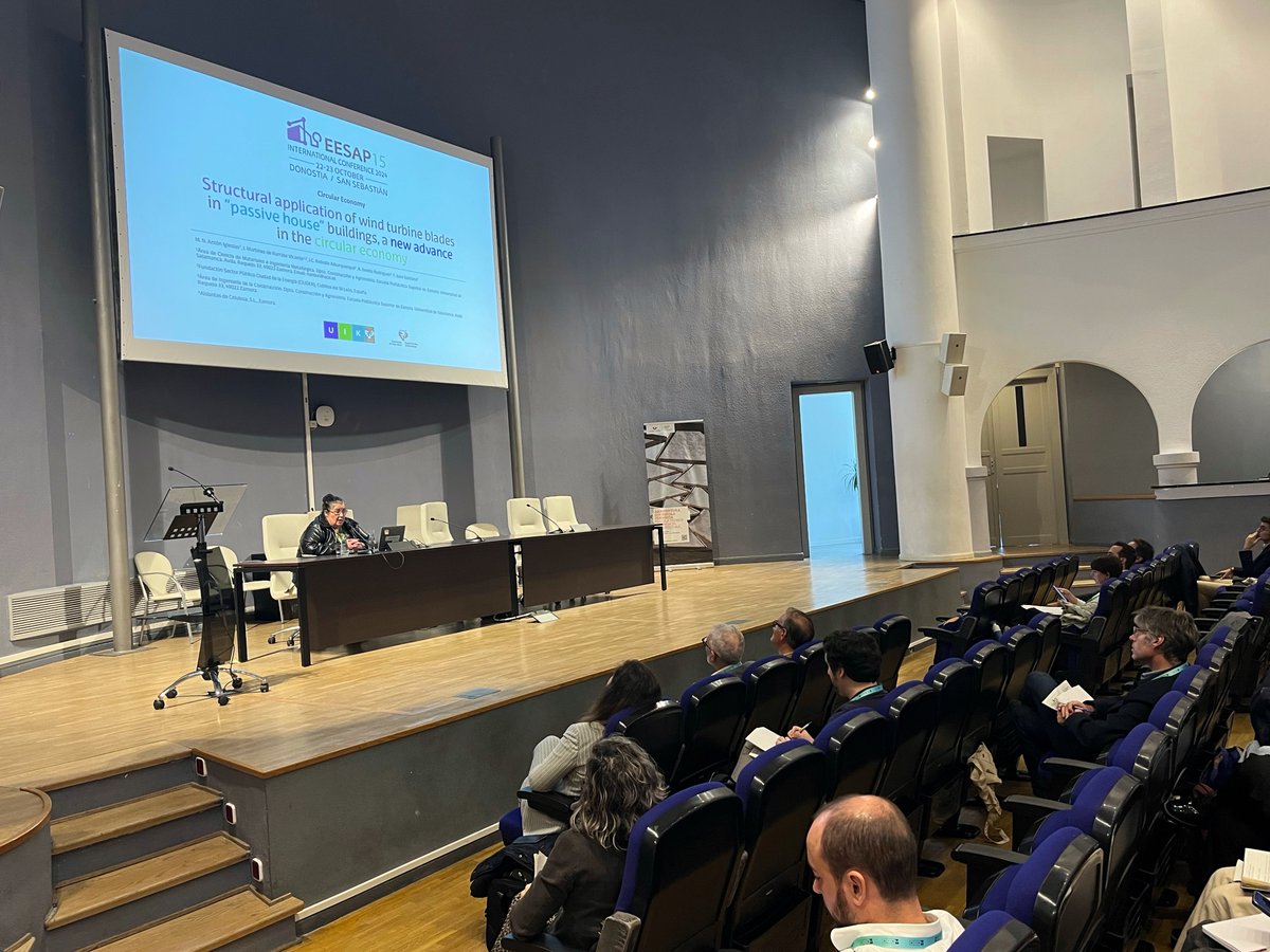 eesap's tweet photo. Durante la mañana de #EESAP15, se han llevado a cabo ponencias muy interesantes dentro de la escala edificatoria.

¡Gracias a todas las personas participantes por hacer de este evento una experiencia enriquecedora!

#energyefficiency #sustainability #architecture #urbanism https://t.co/glkyZkUcKx