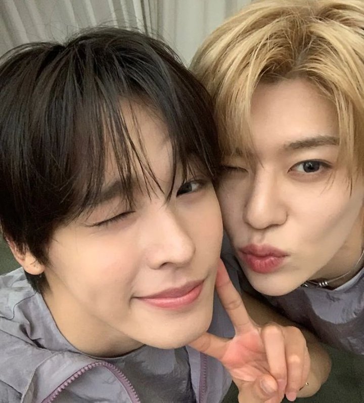uri riku get well soon 💚

우리 리쿠, 빨리 나아, 나는 항상 너를 위해 기도하고 있어. 빨리 다시 우리 활동에 돌아오자 ~