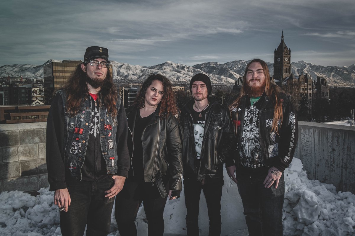 hammerheartrecs's tweet photo. Moon Wizard sign to Hammerheart Records for their debut album โSirensโ on CD and LP in january!
#moonwizard #doommetal #stonermetal #hammerheartrecords https://t.co/CqdfazhTSD