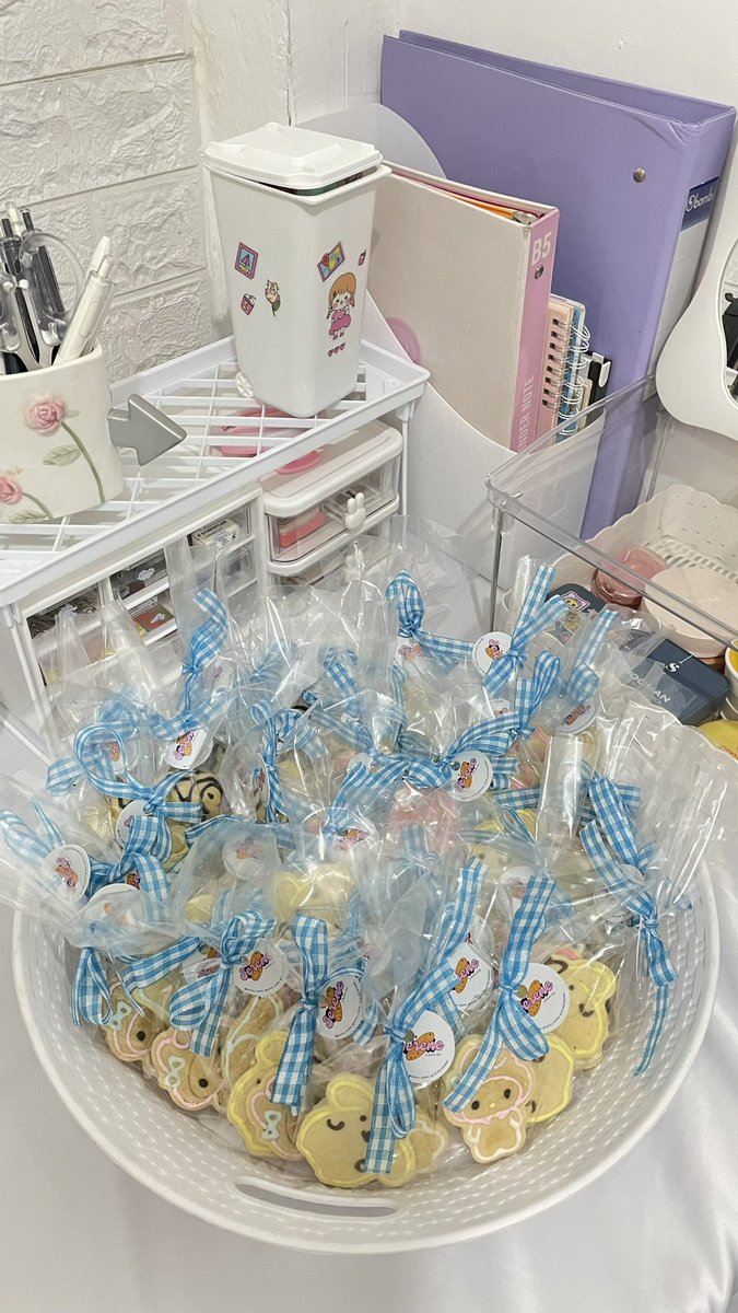 jooalkiming's tweet photo. hiii guys🌸

aku jualan butter cookies bentuk sanrio nihh😍 ada kuromi, my melody, cinnamoroll, pompompurin🥰🫶🏼

💸 5k isi 2 pcs (karakter random)
💸 22k (box isi 10 pcs)
*bisa req selama persediaan masih ada

bisa CO shopee yaa, link aku taruh di bawah👇🏼

📍dom jatim
#zonauang https://t.co/69oGoi5U3s