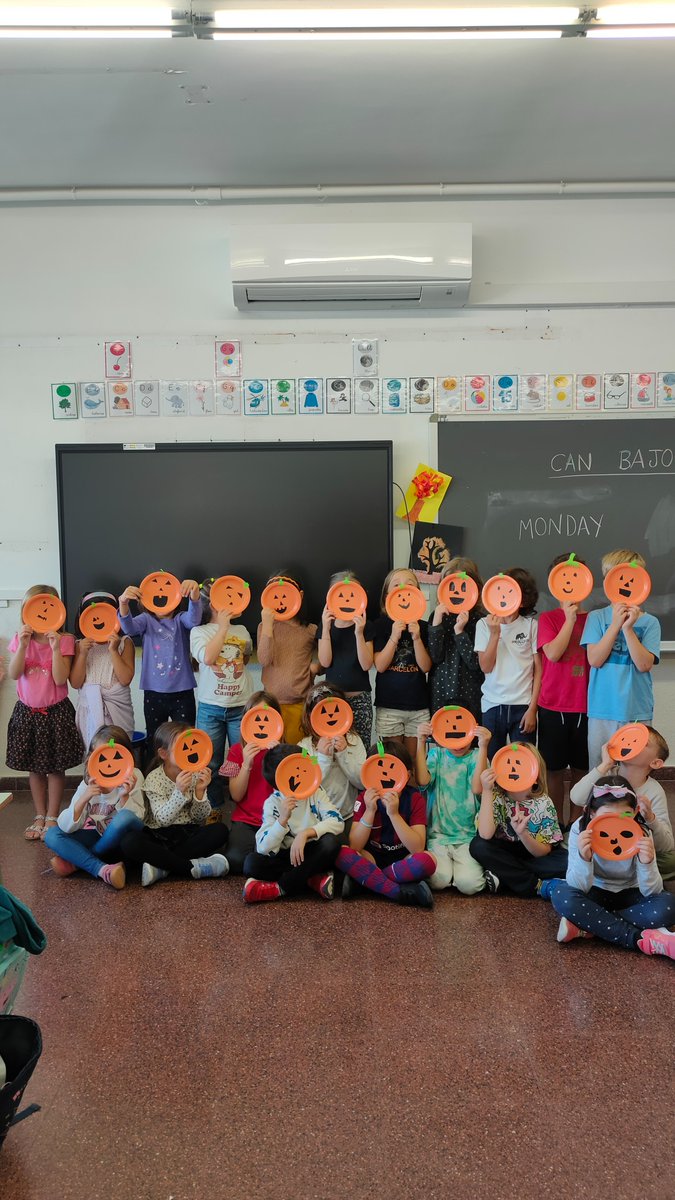 Escola Ítaca tweet media