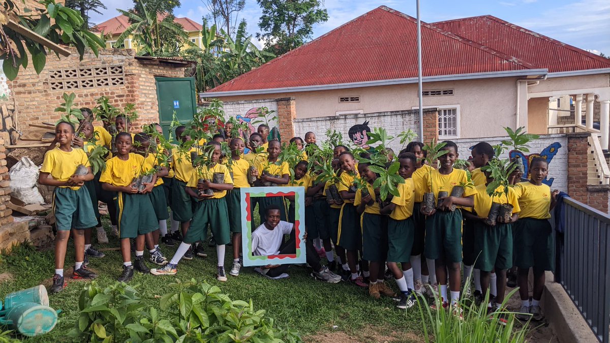 primebc1's tweet image. Team Sayari Club members at Imanzi City of Mainz School proudly reached the third stage of their fruit tree planting project! All members received trees to plant, with their families committed to nurturing them #greenerfuture🌱 #TeamSayari #GreenerTomorrow🌲