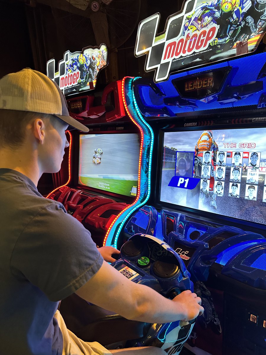 CrabShackTybee's tweet image. 🎰Looking for a FUN, exciting way to unwind and let loose? 🎰
.
Our adult and kid game room is the ultimate destination for endless excitement! 
#gameon #arcade #funforall #tybee #savannah #win #fun #kids