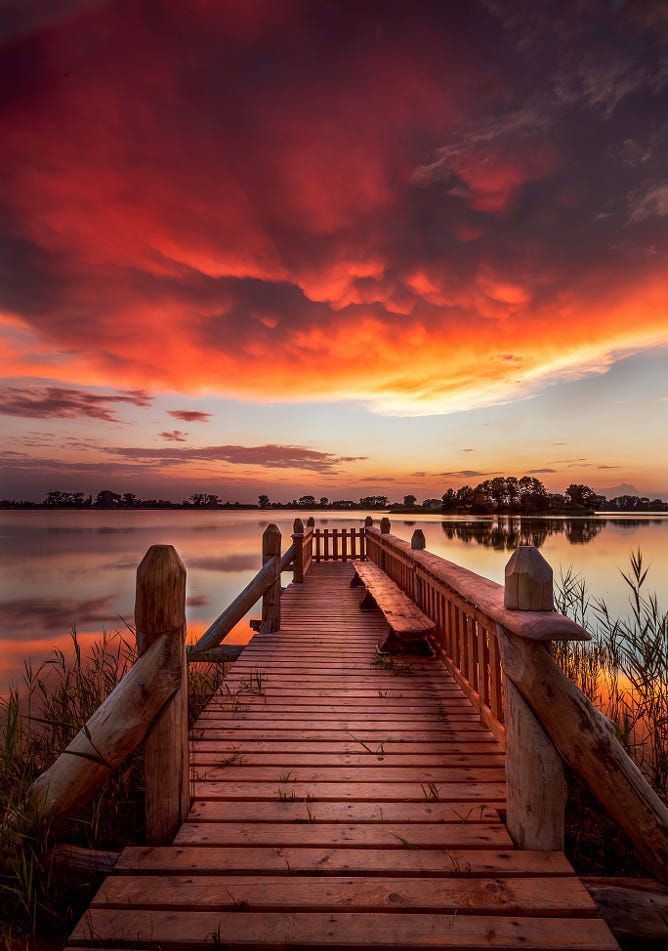 God gives, gives, gives and forgives .. 🍁
Man gets, gets, gets and forgets 🍂
Good evening dear friends 🥀