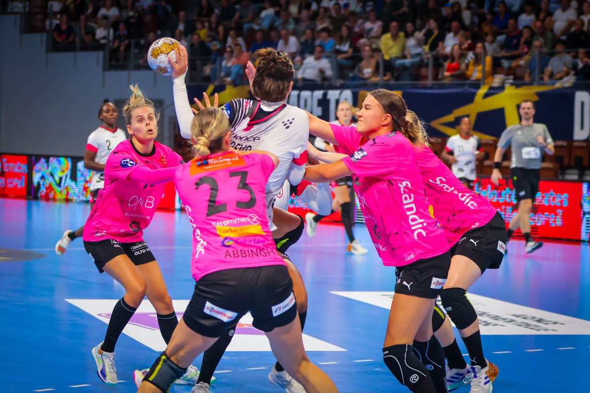 We are excited to announce that we are experimenting with software to translate our Danish language podcasts into English.
While the translation isn’t perfect and even includes a hint of a Scottish accent, we are eager to hear your feedback! 
Test out now open.spotify.com/episode/4AW16G…