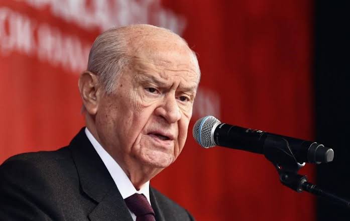 tengrimiz2's tweet photo. Türk bebekleri hastanelerde soykırıma uğrarken, sağlık bakanının koltuğunu kurtarmak için apoculuk yapan hain olarak tarihe yazıldı. https://t.co/2MljFToitS