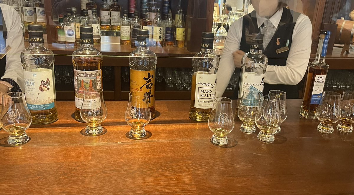 inaTakae's tweet photo. エディションシリーズはかなり頑張ってる印象やけどもう2000円くらい安くせんと戦えんやろうな…
オフィシャルでカスク出してるのは魅力的やけど https://t.co/qqakj63SQQ