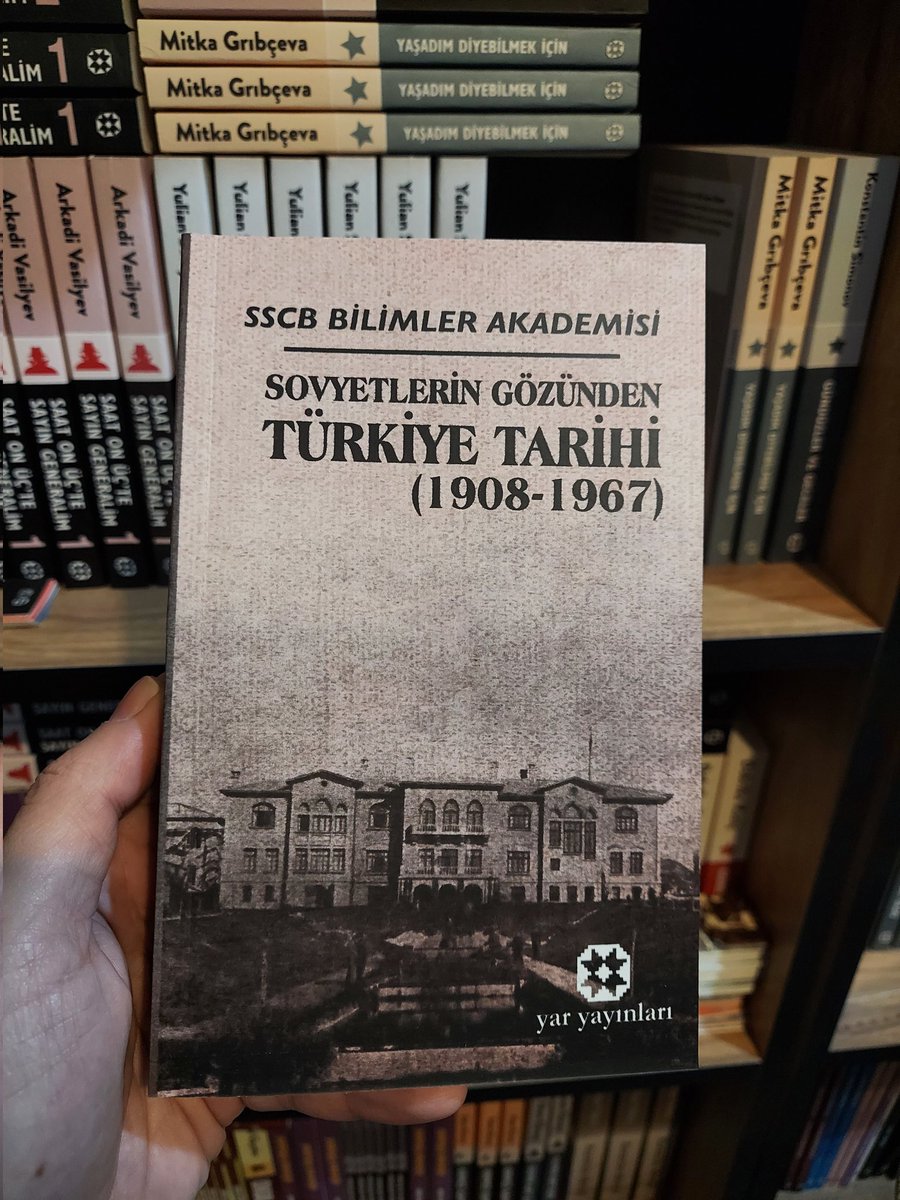 Satışta !!!
Sovyetlerin Gözünden Türkiye Tarihi
#yaryayınları #kitap #yenikitap #tarih