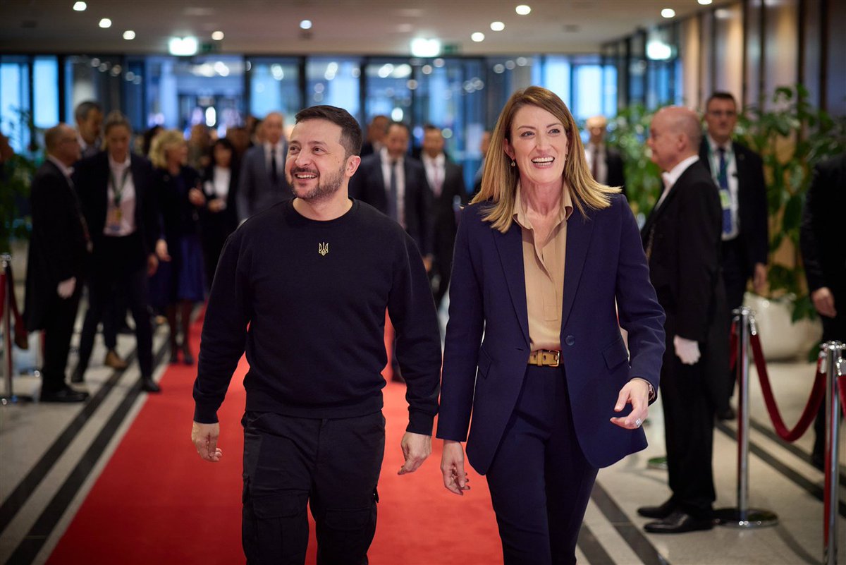 RTLnieuws's tweet photo. 'Een historisch moment', Europees Parlement stemt voor lening van 35 miljard aan Oekraïne
https://t.co/EyMDK064oN https://t.co/Pj4gbFJPeg