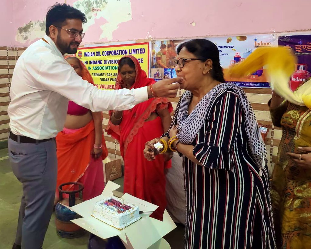 km_gupt's tweet photo. For 59 years, #Indane being trusted cooking companion of customers kitchen, #Indaneday celebrated the day with our customers at Hastsal Colony, West Delhi by safety awareness camp. https://t.co/YpgyqE2B8J