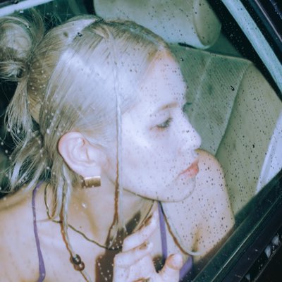 khkh716's tweet photo. New artist photo 📸 https://t.co/NFeqDYP7wU