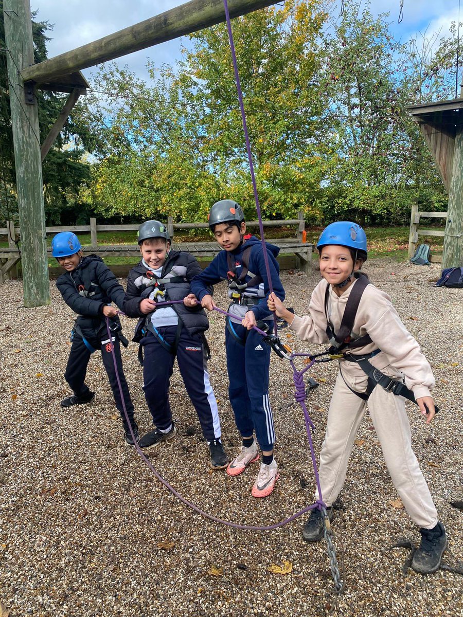 Teamwork makes the dream work! 🎖️