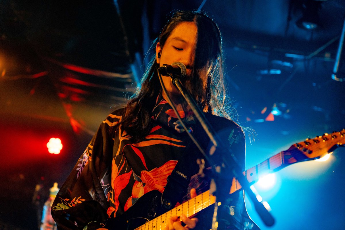 seisyunkaisatsu's tweet photo. 【📸LIVE PHOTO📸】

2024.10.21(Mon) Shibuya Milkyway

「青春の改札 vol.4」

■夕方と猫(@yuugata_neko)

2番手を飾ってくれたのは
夕方と猫！

Photo by (@tokino_shita)

#青春の改札 https://t.co/lGf1Vmt3qI