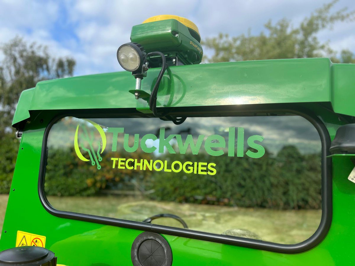 Jamie_Tuckwells's tweet image. Please Join @TuckwellGroup next Wednesday 30th October @BraintreeGC for a GPS Sprayer demo day to see how this and JDLink technology could benefit you and play a part in optimising your operation. Strict 9am start. Please do get in touch if you’d like to attend. 👍 @JohnDeere