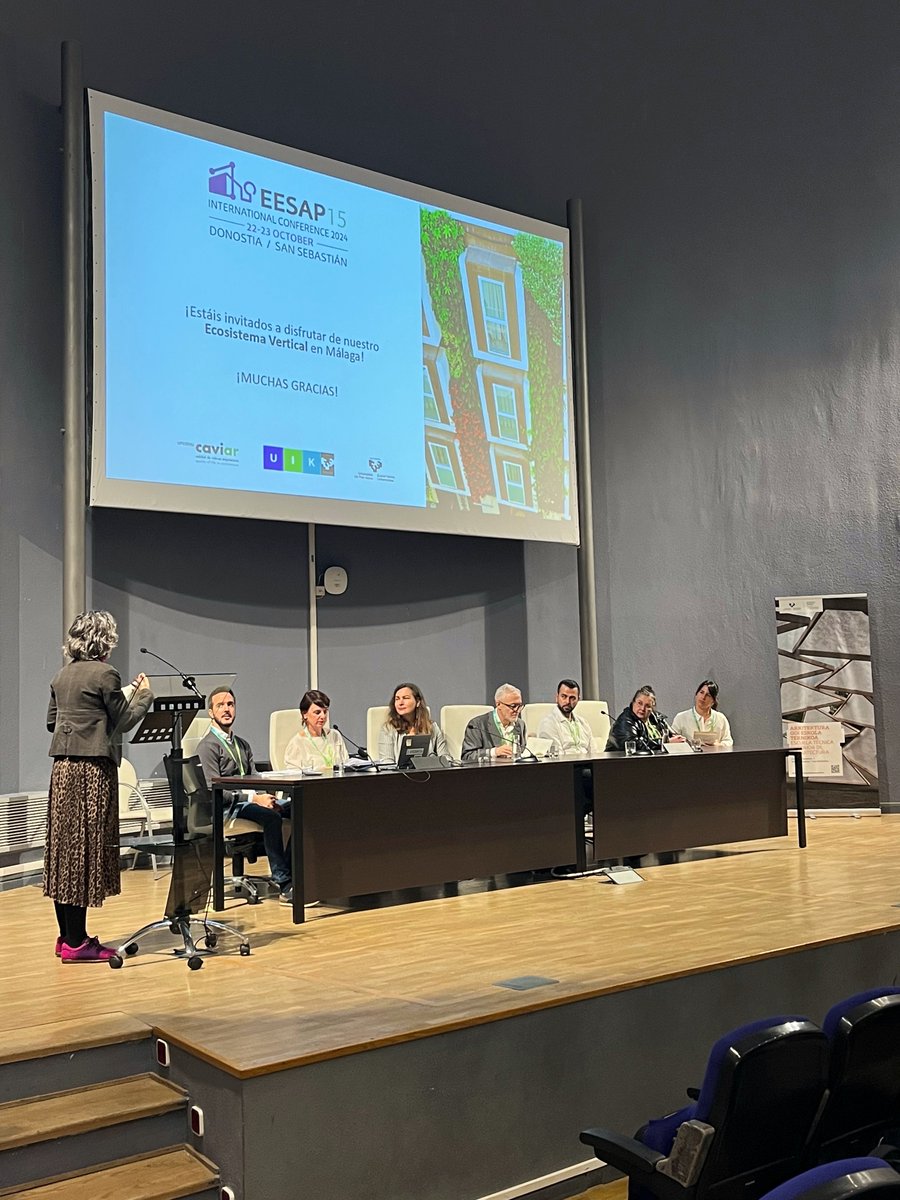 En la primera mesa redonda del día, las y los ponentes han compartido sus perspectivas sobre la escala edificatoria y la cocreación del hábitat.

¡Gracias a todas y todos por un diálogo tan enriquecedor en #EESAP15!

#energyefficiency #sustainability #architecture #urbanism