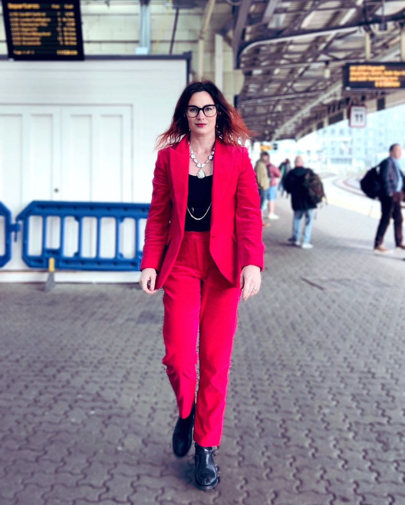 Kirsty Sedgman tweet media