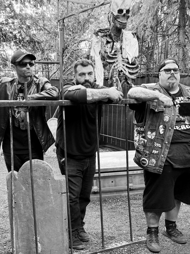 The preorders have begun!

SAME OLD SHOW the album

December 3rd — Digital + CD

demonscar.bandcamp.com/album/same-old…