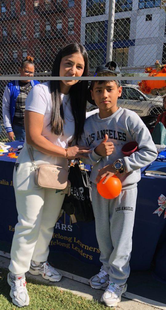 M123 Mahalia Jackson Dr.Melitina Hernandez tweet media