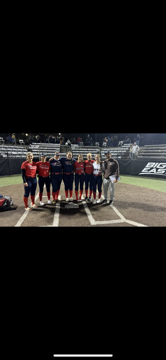 Makenna Heon (@makenna_heon) on Twitter photo Had a great time Friday night at the NE Finest Showcase! So glad to work with some of my teammates and such awesome coaches! <a href="/fire_ri/">RI Fire Nβ Ice Softball</a> <a href="/CoachFons_Brown/">Rich Fonseca</a> Had a great time Friday night at the NE Finest Showcase! So glad to work with some of my teammates and such awesome coaches! <a href="/fire_ri/">RI Fire Nβ Ice Softball</a> <a href="/CoachFons_Brown/">Rich Fonseca</a>