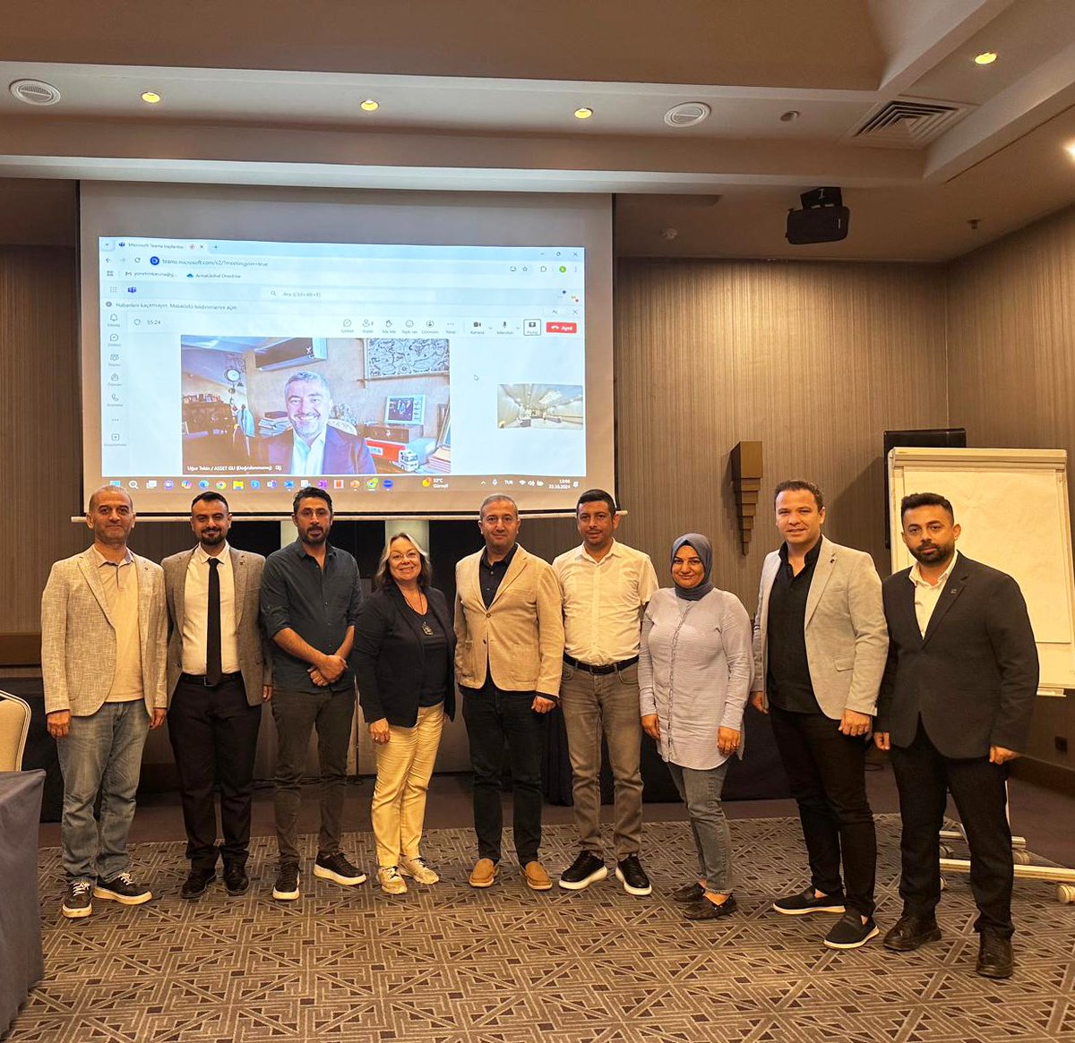 AssetGli's tweet photo. 📢 Asset GLI Ailesi olarak, Vizyon Yolculuğunda Mersin'deydik 🌍🚛
2028 stratejik hedeflerimiz doğrultusunda gerçekleştirdiğimiz Vizyona Yönetimle El Ele Eğitimi’nin altıncı oturumunu bu kez Mersin’de başarıyla tamamladık! 🌟
#AssetGLI #AssetWorldwideExpress #gümrükmüşavirliği https://t.co/wq6oinqfHs
