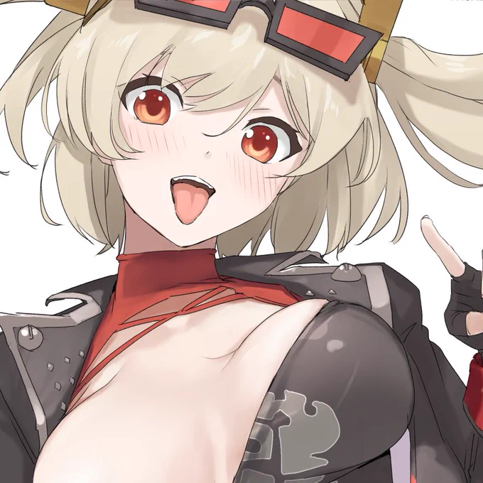 On pixiv... 