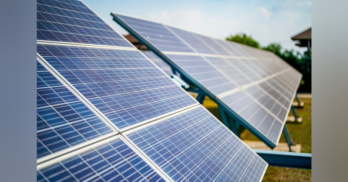 Two solar microgrid projects were celebrated in Africa earlier this month. 🌍

Hakwata village in Zimbabwe 🇿🇼  launched a new remote microgrid, and plans for a solar #minigrid in Nigeria’s Duduguru village 🇳🇬  were announced. 

🔗 buff.ly/4feCYzE 

Source: <a href="/MicrogridNews/">MicrogridNews</a>