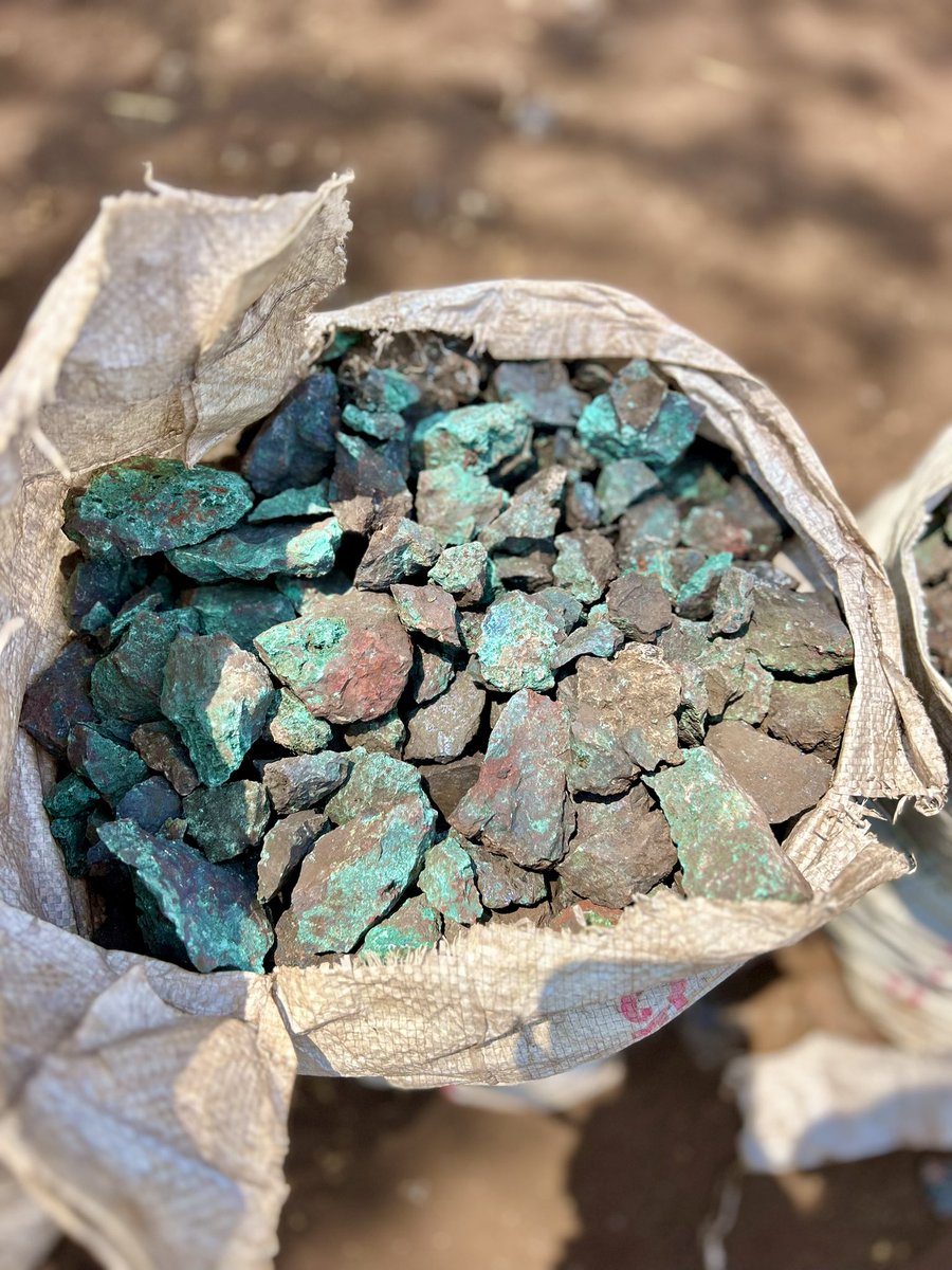 High grade community effort. 

#minetomainstreet #mining #copper