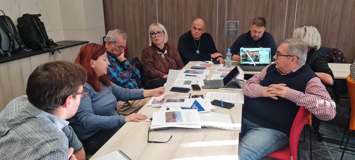 yahadinunum's tweet image. This seminar is part of Yahad - In Unum&apos;s broader efforts to engage educators in teaching about the Holocaust by bullets, using innovative approaches to educate and sensitize the next generation.

#BeyondMemory