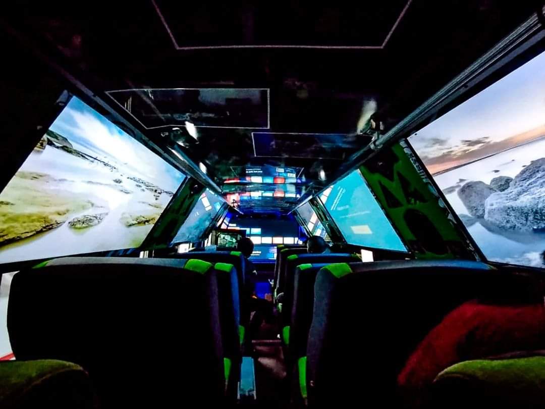 BroadCentrixKE's tweet photo. @karugawanjuguna we did mention this before. This particular Matatu is the first to have a #Starlink device for 🛜 connectivity. #V2X technology is evolving faster than we thought. Matatu operators have created many jobs 4 youths in fabrication, art, sound & lighting. #TheSHA https://t.co/HX5ExNojM4