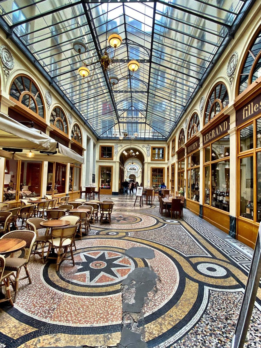 The stunning architecture of Galleries Vivienne in Paris.