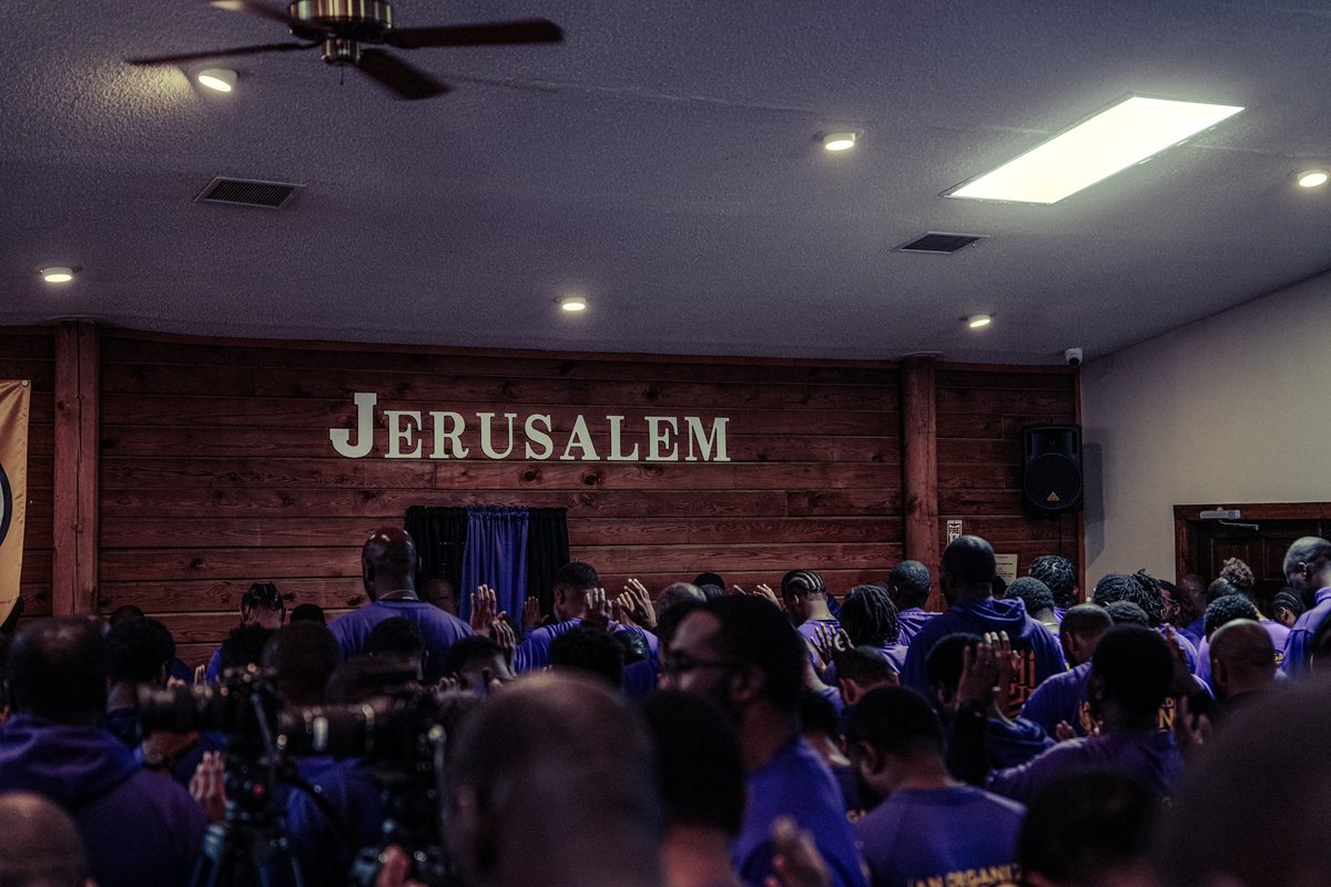 iuicgastonia's tweet image. You’re only as strong as the weakest link in your circle ⛓️ We give Double #Honors to the men who lead, and build us up to continue carrying out the work of the Lord🔥

#SabbathDay #IUIC