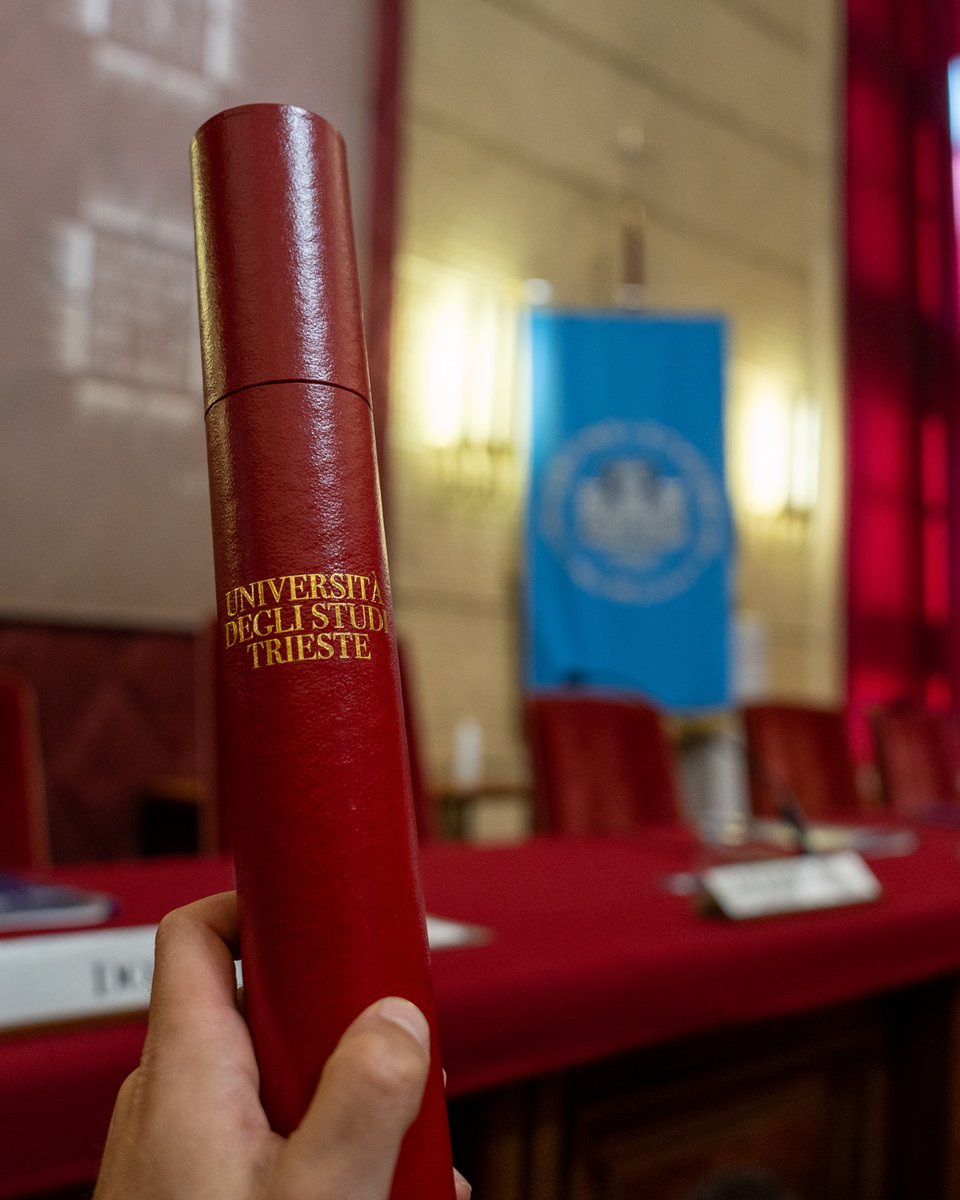 Università di Trieste tweet media