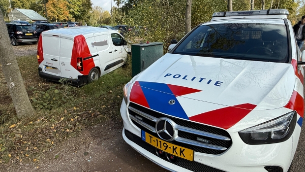 Drie auto's beschadigd na ongeval op Schootsedijk