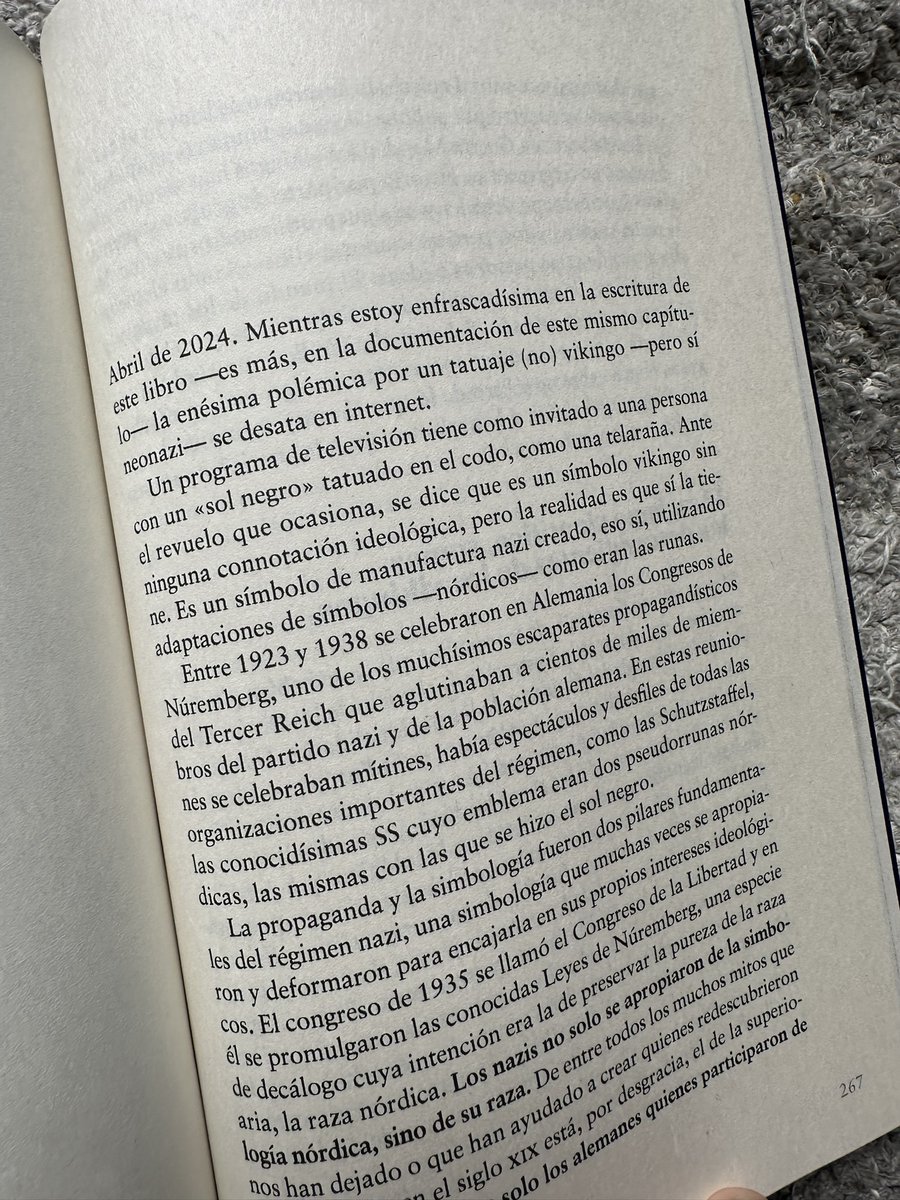Vikingos, nazis, símbolos nórdicos y tatuajes. Este es uno de los capítulos que más me costó escribir para #LaHuellaVikinga y uno de los que más orgullosa estoy. Había muchísima documentación que consultar, mucho que contar, mucho hasta donde remontarse, muchísima información
