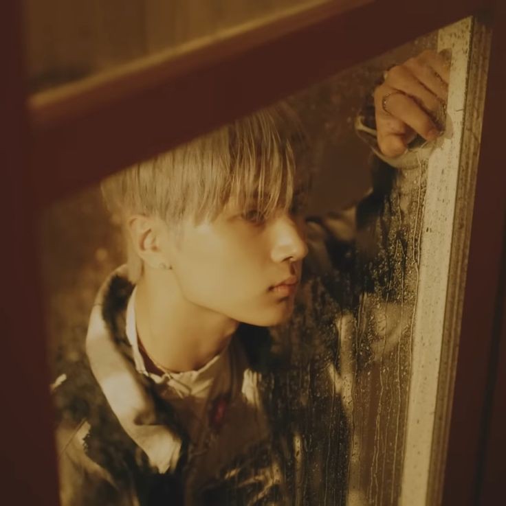 HeraReadsAu's tweet photo. 7 South | A #Jaywon Au

where in Jw's fragile heart can’t handle extreme emotions, while Jy's rare sleep disorder could leave him unconscious for weeks if he falls asleep. Caught between danger while navigating conditions before time runs out on both their hearts and dreams. https://t.co/WodxUNsoJ4