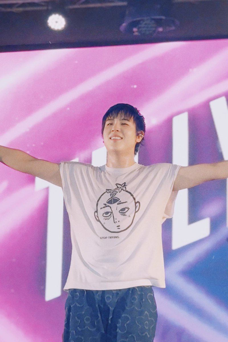 2nd__4th's tweet photo. : อารมณ์เหมือนเด็กเพิ่งเล่นกีฬานอกบ้านเสร็จ https://t.co/hH0byMF1yz