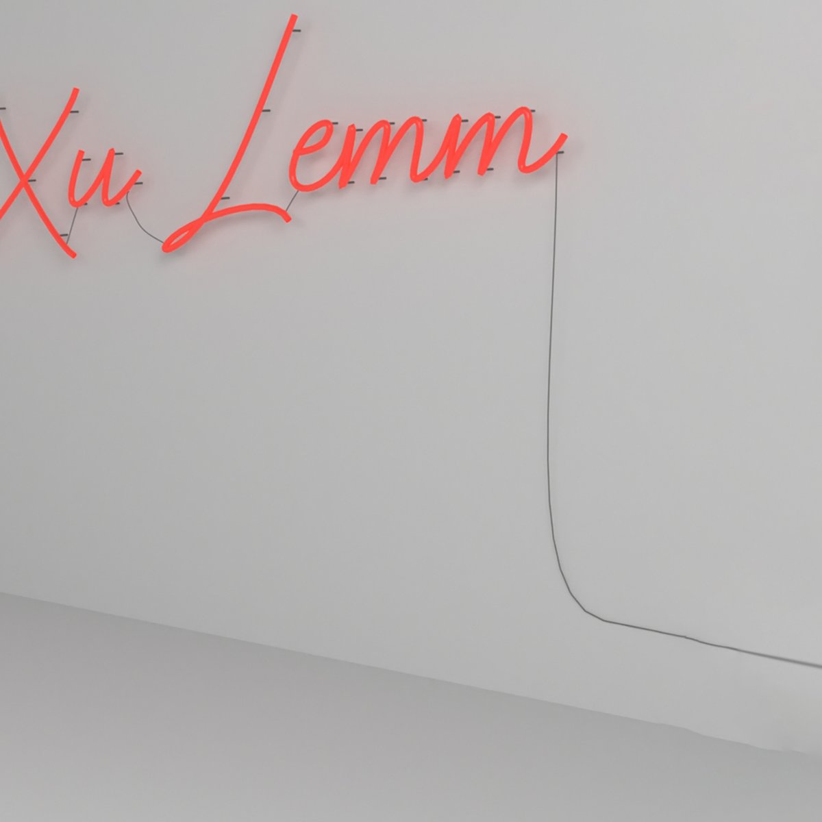 Xulemmx's tweet image. The artwork “Scary Chicken” powerfully brings attention to people's tendency to run away when confrontation threatens or becomes challenging.
.
.
#xulemm
#naturesecrets
#secretsofnature
#artcollector
#artcommunity
#artgallery