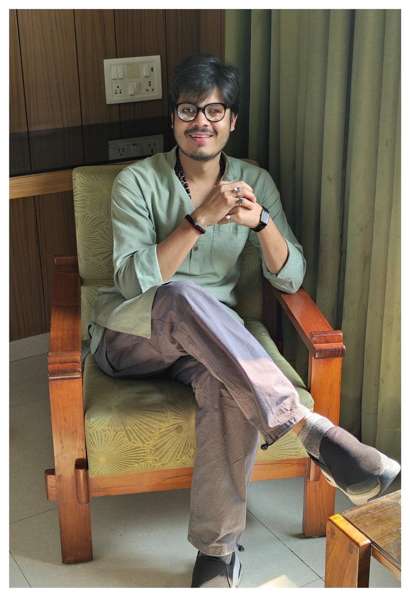 GopalKTiwariINC's tweet image. &quot;उफनते समंदर से सीखा है तैरना मैंने, 
अब नदियों में डुबकी लगाने का शौक नहीं।&quot;

~ गोपाल तिवारी

#PowerOfThoughts