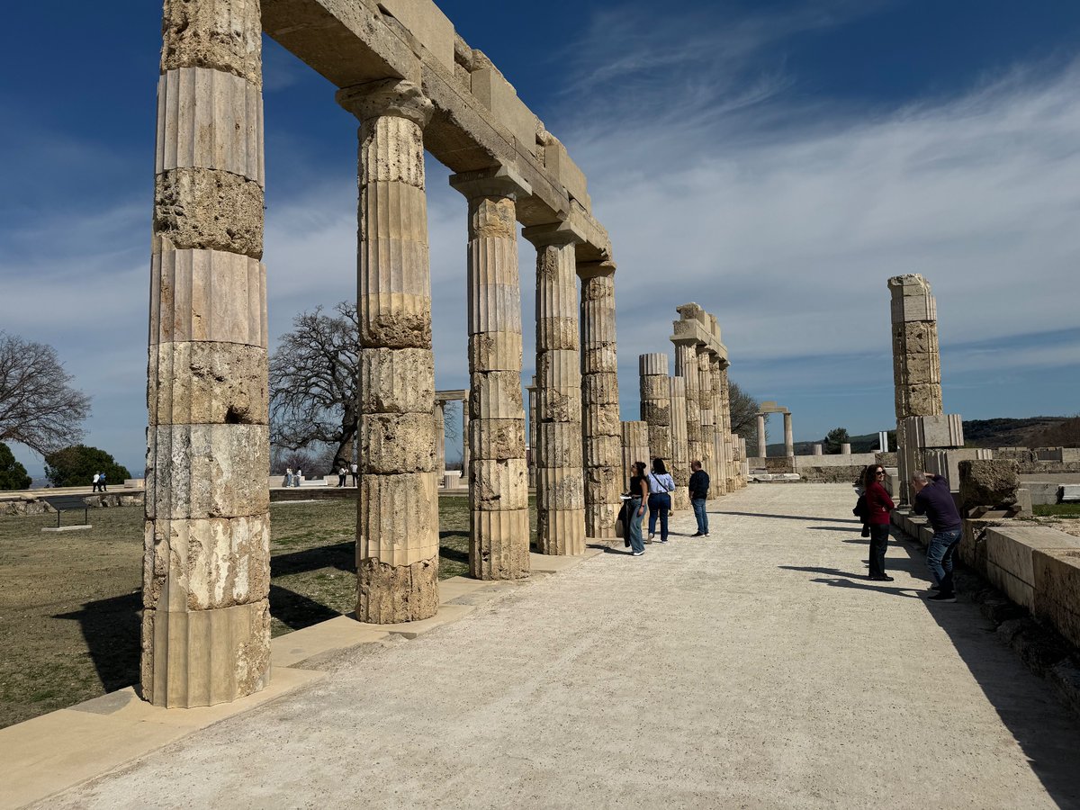 The Palace of Philip II - built in Aigai, this palatial complex was at one point the largest building in Classical Greece, the crown jewel of the Macedonian kingdom. It later became the archetypal model during the Hellenistic Age from Alexandria to Ai Khanoum.

📸 3/2024
