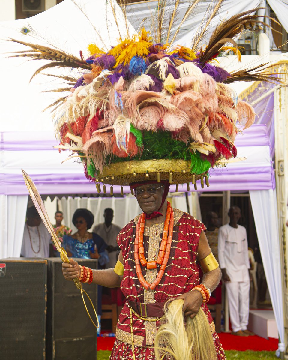 OfalaOnitsha's tweet photo. Agụ!
The Jewel of the Jewel on the Niger.
#OfalaFestival2024 #OfalaFestival #Ofala #Onitsha #Culture #Royalty #Celebration #Heritage https://t.co/N4uZyc9P1T